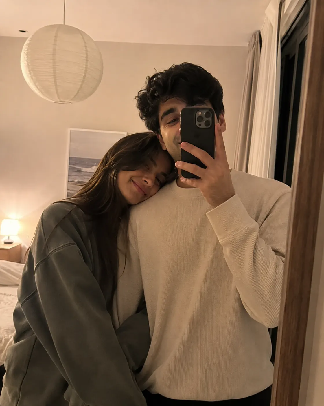 Mirror selfie — aesthetic couple picture idea